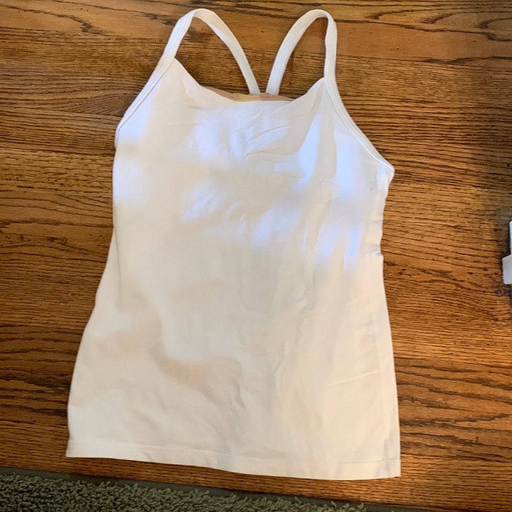 White lulu lemon tank top